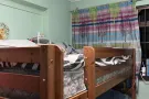 兀兰南  女搭房上铺出租 限白天上班女生 可报地址