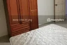 湖畔 普通房 850 一个女生
