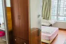 湖畔地铁站斜对面公寓日租