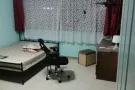 kaki bukit 加基武吉地铁站靠近顺利工业区  普通房招夫妻或者 2 合租  室内干净，安静  有空调水电网全包可