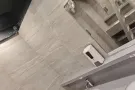 专业贴瓷砖，岩板。卫生间防水。塑胶地板铺贴，水电改装等