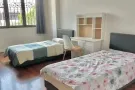环境优美，家具齐全，干净舒适，通风凉爽，宽敞明亮