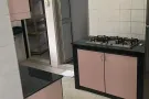 四人间下铺