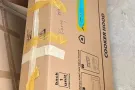 全新自动升降电脑桌。岩板桌面。免费安装
