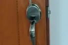 安装木门、修理房间门，修理大门、推拉门、折叠门。换锁安装木门、修理房间门，修理大门、推拉门、折叠门。换锁o⁸