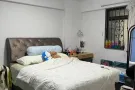 BoonLay文礼地铁站商场对面，普通房招1人或2人，9月10入住，可报地址，欢迎提前预约看房。