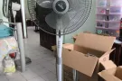 出售：电风扇，遥控风扇，烧水壶，