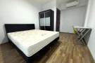 出租：丹那美拉HDB普通房（步行5分钟到单那美拉地铁站Tanah Merah Mrt）