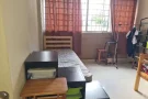 义顺大牌270 普通房 没有冷气 租2男 $800 免付中介费 86507689