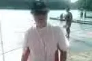 新加坡单身男士,先交女性朋友后结婚,