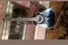 诚信跪求一把ovation cusdom legend 1869（旧版）电木吉他