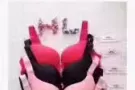 有女生想兼职的联系我626184396微信