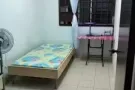 义顺大牌762客厅靠窗隔间出租