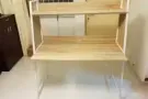 桌子与书架