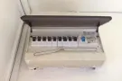专业电工 灯具 布线 风扇 热水器维修与安装