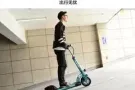 电动滑板车两轮代步可折叠大量出售价格公道服务一流欢迎前来咨询