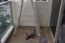 专业安装窗帘轨道，灯具，组装各种淘宝家具，五金挂件，壁柜等价格低，小陈82871