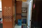 近兀兰地铁站大牌513，刚拿的房子，主人房女搭房出租（4人间）