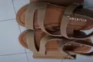 厚底凉鞋