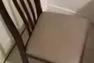 收购两把椅子