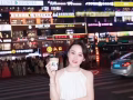看来那个女的是她自己喜欢被骂呢 明明知道是另一个女人替她做了嫁衣 还总是发自己的照片出来刺激别人 并且被骂了之后毫无反应