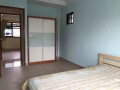 (已出租)招女搭房$450，近盛港地铁三人间高层大普通房包水电价可商