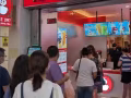 投资新加坡蜜雪冰城店——稳定盈利，投资移民新加坡的绝佳机会！可以帮中国人申请EP，家属孩子准证来新加坡生活