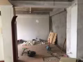 专业装修维修，承接大小工程，水电一条龙，贴瓷砖，木地板，油漆，，厨房厕所翻新，窗帘轨道，
