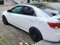 Kia 赛拉图出售