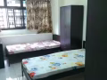 湖畔組屋招女搭房