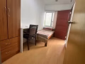 3分鐘景萬岸地鐵站，排屋單間，2月1日可以入住。所有行業都是本屋地址，無房東無中介，86665585