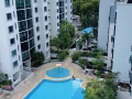 裕廊东地铁站附近的蔚湄园公寓有普通房女佣房出租