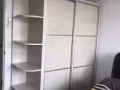 兀兰890B，近地铁，一全新普通房出租，高楼，欢迎一位男士，立即可入住