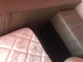 二手床。Queen size 雙人床加床墊，只用了一年