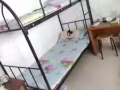 東海岸靠近馬琳百利 ，男搭房4人間$300，環境好，交通方便。