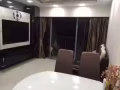 近湖畔地铁站超大主人房低价出租