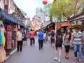 牛車水珍珠仿店鋪出租，560方尺，可用於百貨，旅行社，等  位置好，人潮旺。
