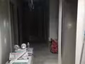 专做隔间铺地板贴壁纸