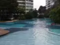 丹那美拉地铁站泳池公寓招男女搭房