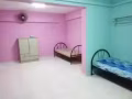 近兀蘭地鐵站招男搭房