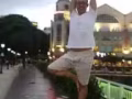 本人男按摩技师，在劳明达做工，有想要按摩的老板可以预约我