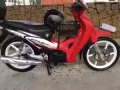 出售 摩托车 一辆 honda wave 125cc 售价$4800